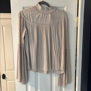 A.L.C. Elegant Light Pink Pleated Women's Top